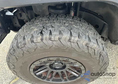 2015 Jeep Wrangler Rubicon z USA, uszkodzony, nr VIN 1C4BJWCG4FL524440